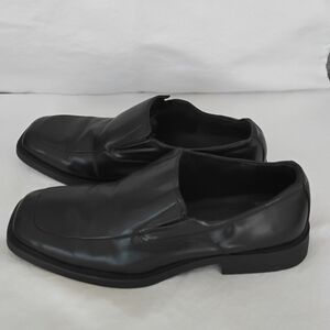 Elegant Black Leather Slip-On Loafers for Men